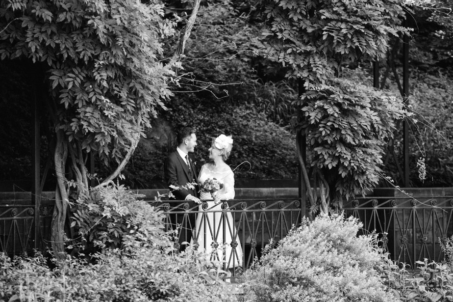 conservatory_garden_central_park_wedding_RS-199