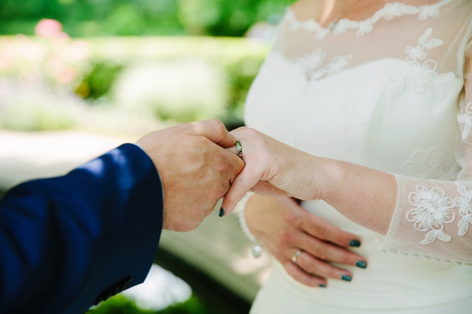 conservatory_garden_central_park_wedding_RS-43