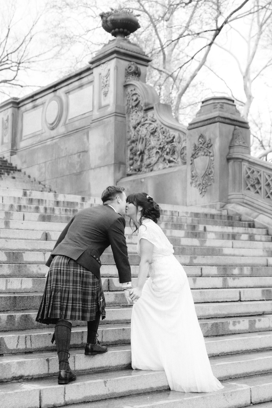Conservatory-garden-central-park-wedding_RD-371