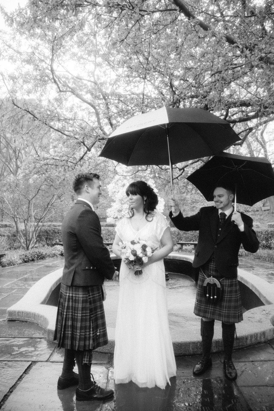 Conservatory-garden-central-park-wedding_RD-95